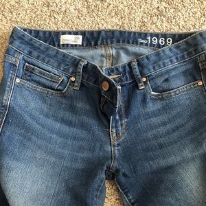 Gap Mid Rise Always Skinny Jean